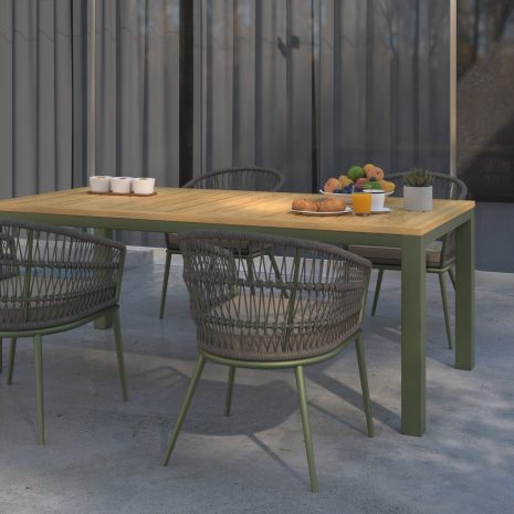 TRIDENT TABLE FRONT VIEW
