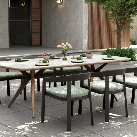 LEON TABLE SIDE VIEW